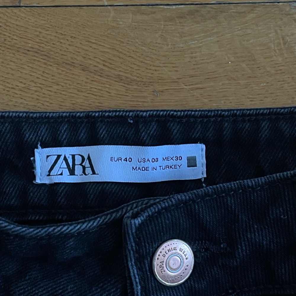 Zara Black Straight Cut Jeans
